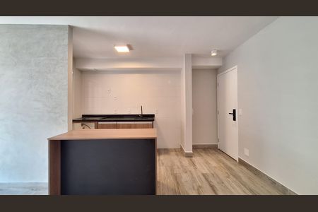 Apartamento para alugar com 75m², 2 quartos e 2 vagas Apartamento para alugar com 75m², 2 quartos e 2 vagasCozinha e Área de Serviço