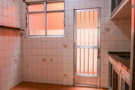 Casa à venda com 113m², 3 quartos e 1 vaga Casa à venda com 113m², 3 quartos e 1 vagaCozinha