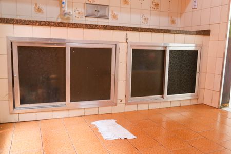 Casa à venda com 113m², 3 quartos e 1 vaga Casa à venda com 113m², 3 quartos e 1 vagaCozinha