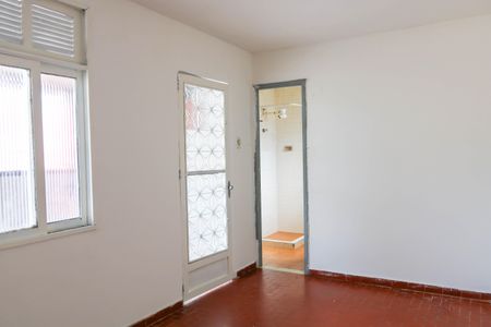 Casa à venda com 113m², 3 quartos e 1 vaga Casa à venda com 113m², 3 quartos e 1 vagaTerraço