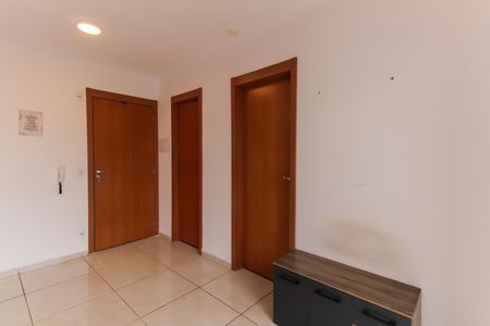 Apartamento à venda com 37m², 2 quartos e sem vaga Apartamento à venda com 37m², 2 quartos e sem vagaSala/Cozinha