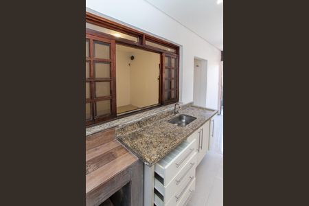 Studio para alugar com 28m², 1 quarto e 1 vaga Studio para alugar com 28m², 1 quarto e 1 vagaCozinha