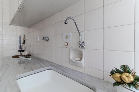 Apartamento à venda com 57m², 1 quarto e 1 vagaCozinha