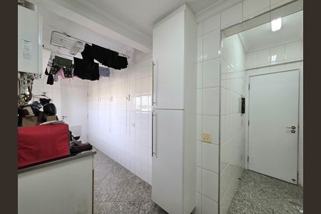 Apartamento para alugar com 228m², 4 quartos e 4 vagasÁrea de Serviço
