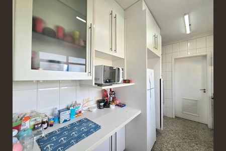 Apartamento para alugar com 228m², 4 quartos e 4 vagasCozinha
