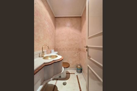 Apartamento para alugar com 228m², 4 quartos e 4 vagasLavabo