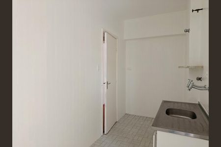 Apartamento à venda com 71m², 2 quartos e 1 vagaCozinha