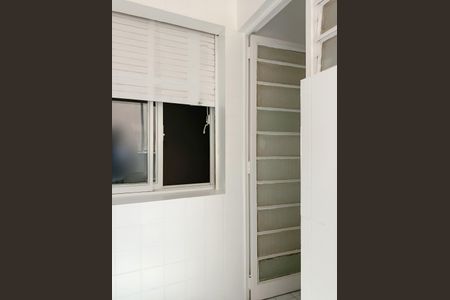 Apartamento à venda com 71m², 2 quartos e 1 vagaÁrea de Serviço