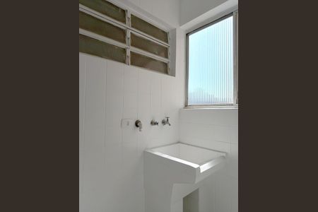 Apartamento à venda com 71m², 2 quartos e 1 vagaÁrea de Serviço