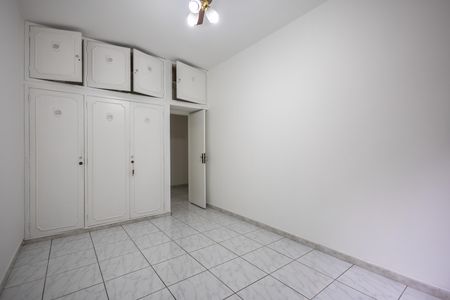 Apartamento à venda com 125m², 3 quartos e 1 vagaQuarto 2