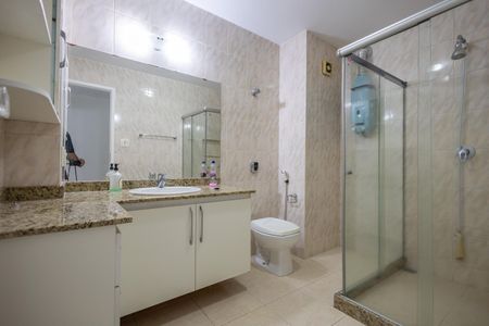 Apartamento à venda com 125m², 3 quartos e 1 vagaBanheiro