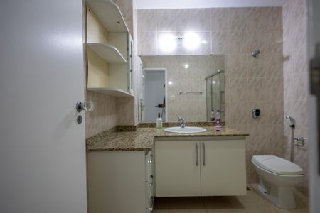 Apartamento à venda com 125m², 3 quartos e 1 vagaBanheiro