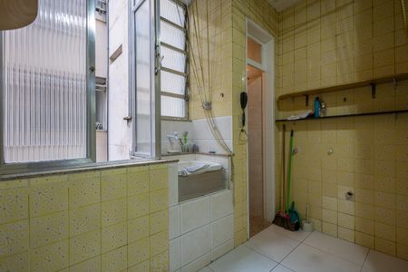 Apartamento à venda com 125m², 3 quartos e 1 vagaÁrea de Serviço