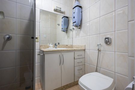Apartamento à venda com 125m², 3 quartos e 1 vagaBanheiro 2