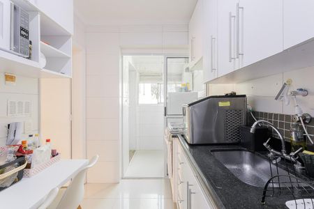 Cozinha de apartamento para alugar com 2 quartos, 98m² em Pinheiros, São Paulo