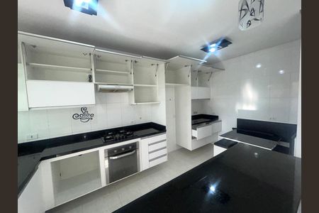 Casa à venda com 2 quartos, 73m² em Água Rasa, São Paulo