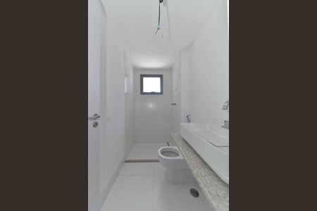 Apartamento à venda com 125m², 3 quartos e 2 vagas Apartamento à venda com 125m², 3 quartos e 2 vagasBanheiro da Suíte 3