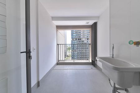 Apartamento à venda com 125m², 3 quartos e 2 vagas Apartamento à venda com 125m², 3 quartos e 2 vagasÁrea de Serviço