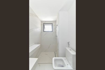 Apartamento à venda com 125m², 3 quartos e 2 vagas Apartamento à venda com 125m², 3 quartos e 2 vagasBanheiro da Suíte 2