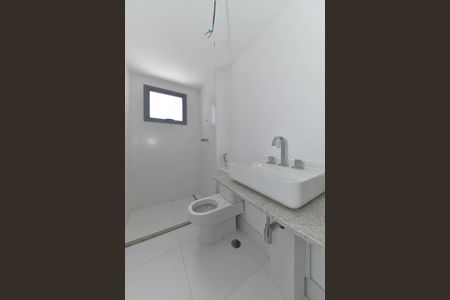 Apartamento à venda com 125m², 3 quartos e 2 vagas Apartamento à venda com 125m², 3 quartos e 2 vagasBanheiro da Suíte 3