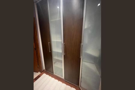 Apartamento para alugar com 135m², 3 quartos e 2 vagasCloset da Suíte