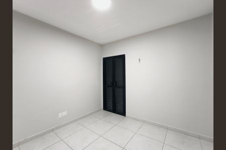 Apartamento à venda com 211m², 3 quartos e 2 vagasQuarto 2