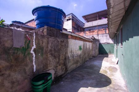 Casa para alugar com 40m², 1 quarto e sem vagaQuintal