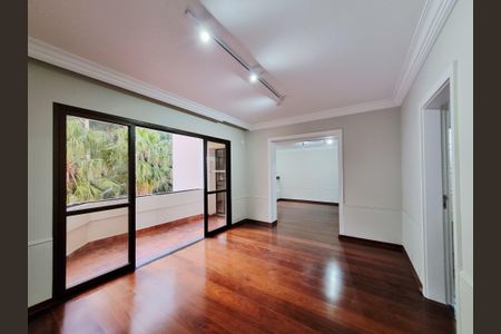 Apartamento à venda com 217m², 3 quartos e 5 vagasSala de Jantar