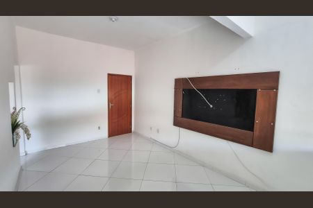 Sala de apartamento à venda com 1 quarto, 58m² em Brás de Pina, Rio de Janeiro