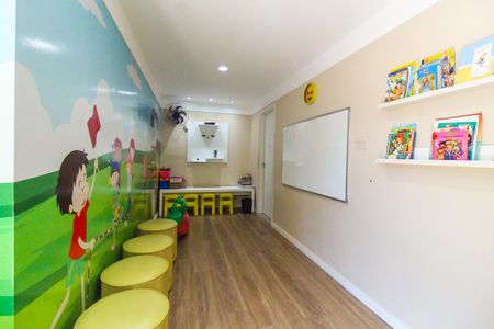 Apartamento para alugar com 45m², 2 quartos e 1 vagaÁrea comum