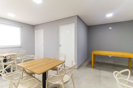 Apartamento para alugar com 45m², 2 quartos e 1 vagaÁrea comum - Salão de festas