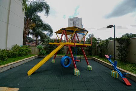 Apartamento para alugar com 99m², 3 quartos e 2 vagas Apartamento para alugar com 99m², 3 quartos e 2 vagasÁrea comum - Playground