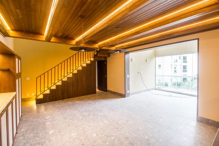 Apartamento para alugar com 192m², 4 quartos e 4 vagas Apartamento para alugar com 192m², 4 quartos e 4 vagasSala