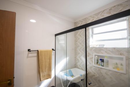 Casa à venda com 96m², 3 quartos e 2 vagasBanheiro da Suíte