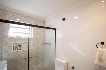 Casa à venda com 96m², 3 quartos e 2 vagasBanheiro da Suíte