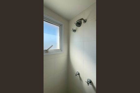 Banheiro social de apartamento para alugar com 2 quartos, 69m² em Vila Gertrudes, São Paulo