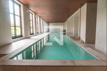 Apartamento à venda com 153m², 4 quartos e 2 vagasPiscina Coberta