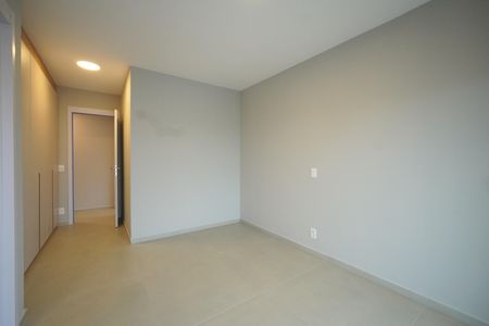 Apartamento à venda com 153m², 4 quartos e 2 vagasSuíte 2