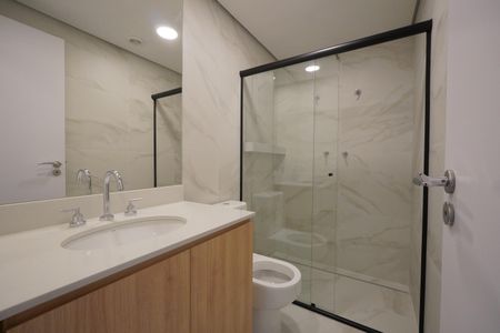 Apartamento à venda com 153m², 4 quartos e 2 vagasBanheiro