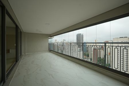 Varanda de apartamento para alugar com 4 quartos, 153m² em Jardim Aurelia, São Paulo