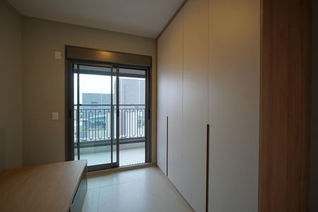 Apartamento à venda com 153m², 4 quartos e 2 vagasQuarto 2