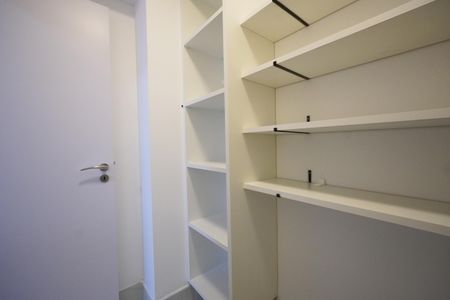 Apartamento à venda com 153m², 4 quartos e 2 vagasDispensa