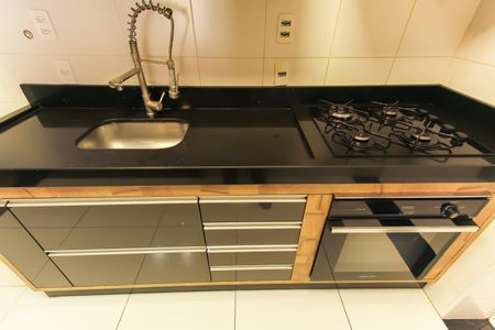 Apartamento à venda com 72m², 2 quartos e 2 vagasCozinha