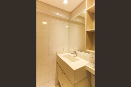 Apartamento à venda com 72m², 2 quartos e 2 vagasBanheiro Social