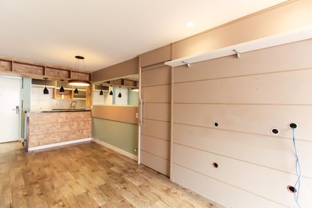 Apartamento à venda com 72m², 2 quartos e 2 vagasSala