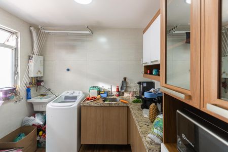 Apartamento à venda com 72m², 2 quartos e 1 vagaCozinha e Área de Serviço