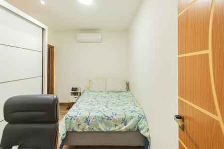 Apartamento à venda com 72m², 2 quartos e 1 vagaQuarto 1