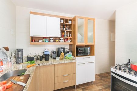 Apartamento à venda com 72m², 2 quartos e 1 vagaCozinha e Área de Serviço