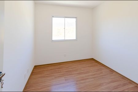 Apartamento à venda com 67m², 3 quartos e 2 vagasQuarto 2