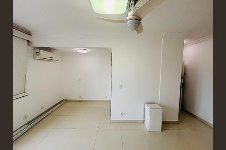 Apartamento à venda com 67m², 2 quartos e 1 vaga